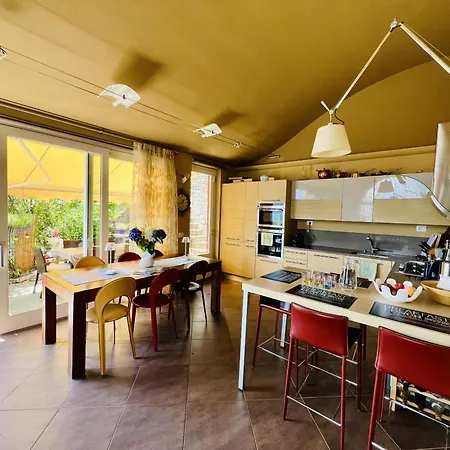 Serra Boutique & Ghiffa